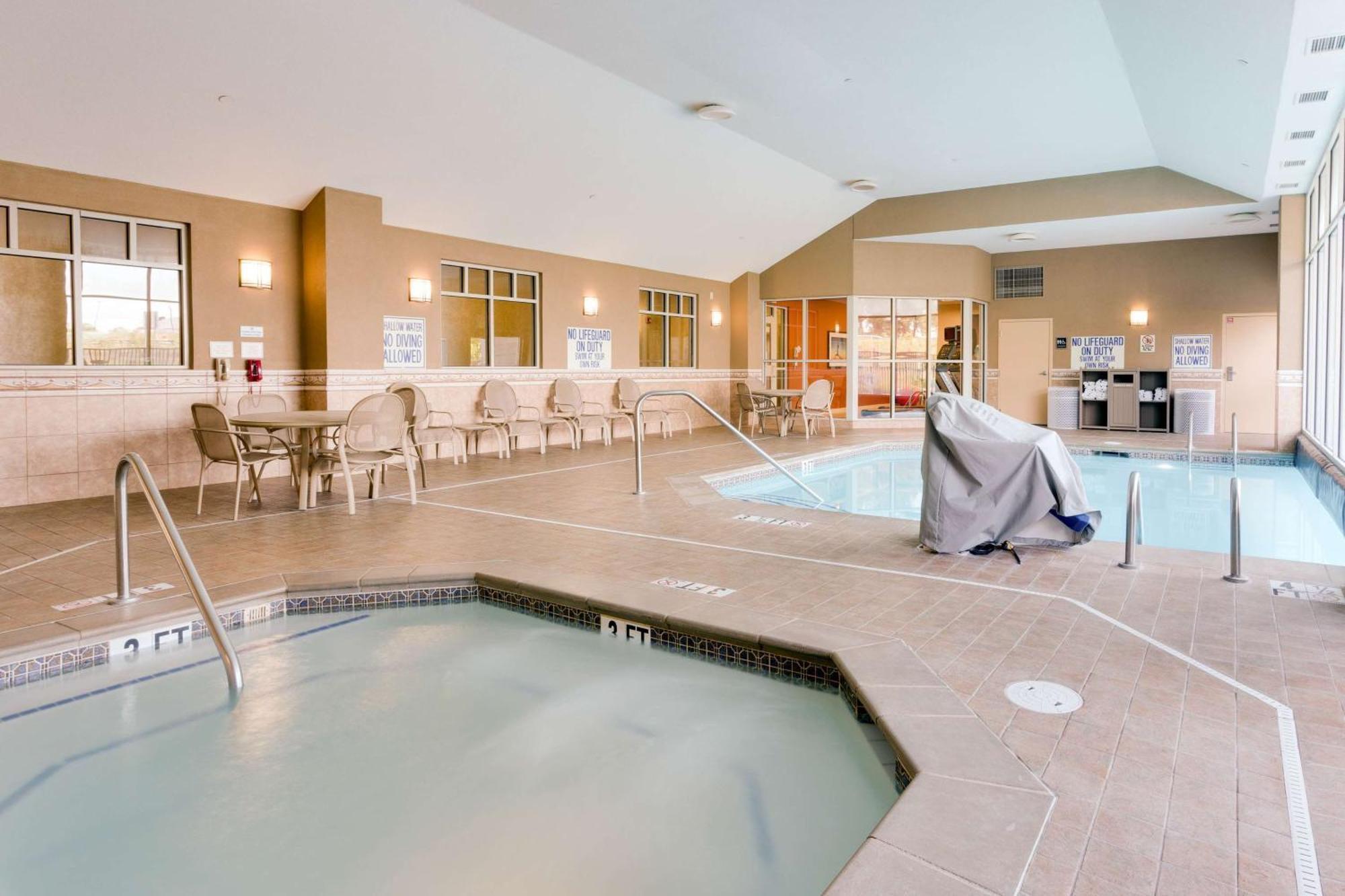 Drury Inn & Suites Greenville Eksteriør billede