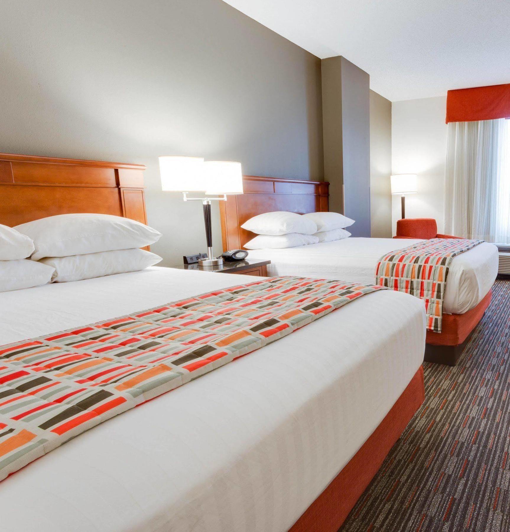 Drury Inn & Suites Greenville Eksteriør billede